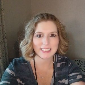 Meet your Posher, Marylynn